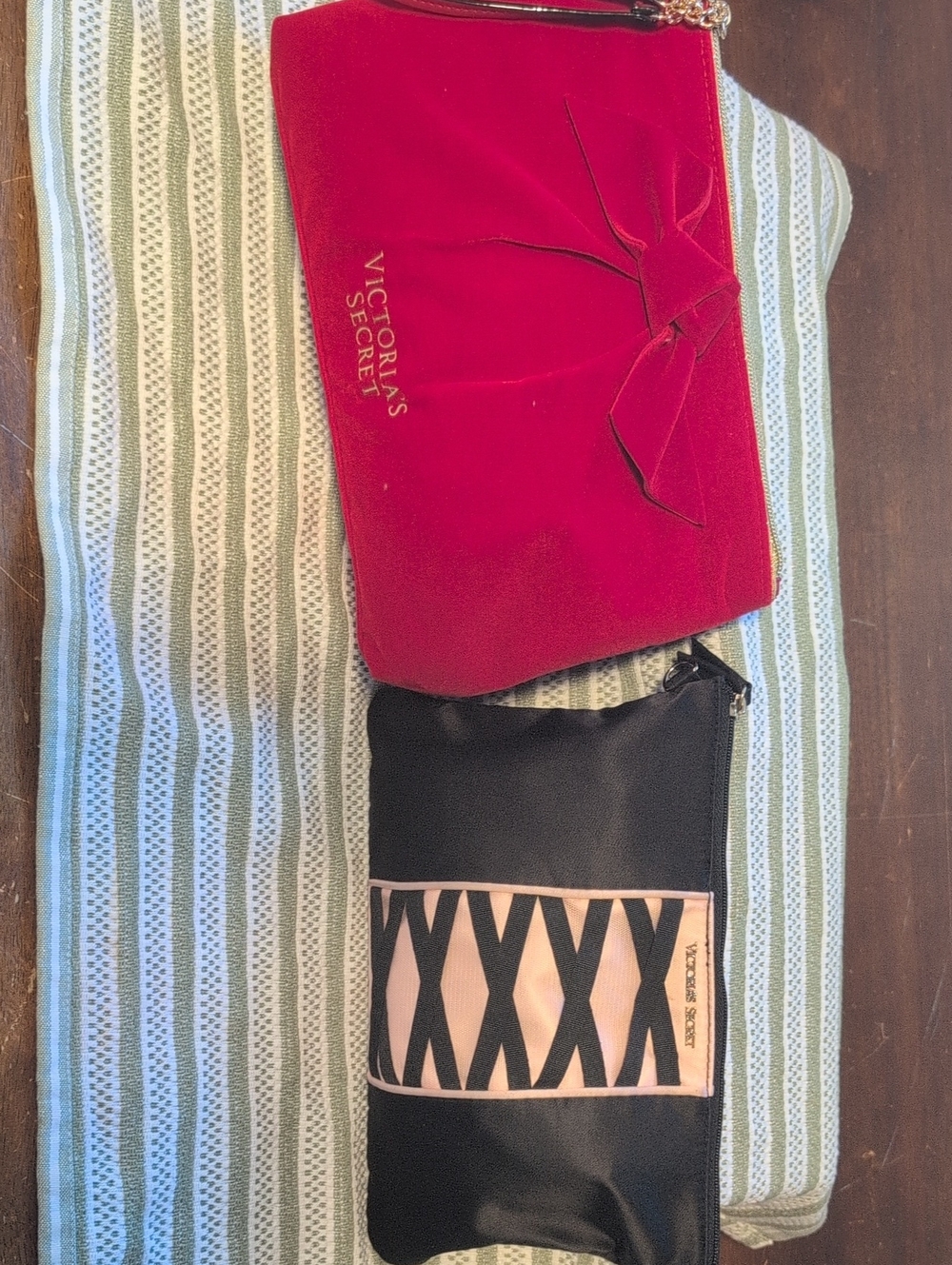 Victoria's Secret Red Velvet Bow and Black Cosmetic Pouches Set